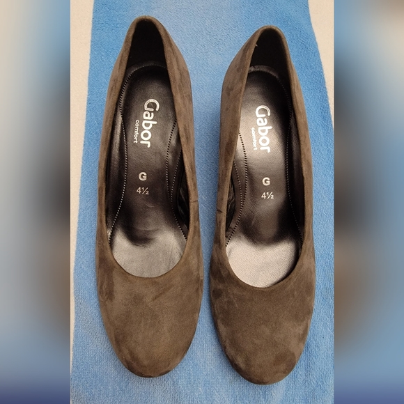 Gabor Dark Gray Suede Wedge Slip-On Shoes - Picture 2 of 7